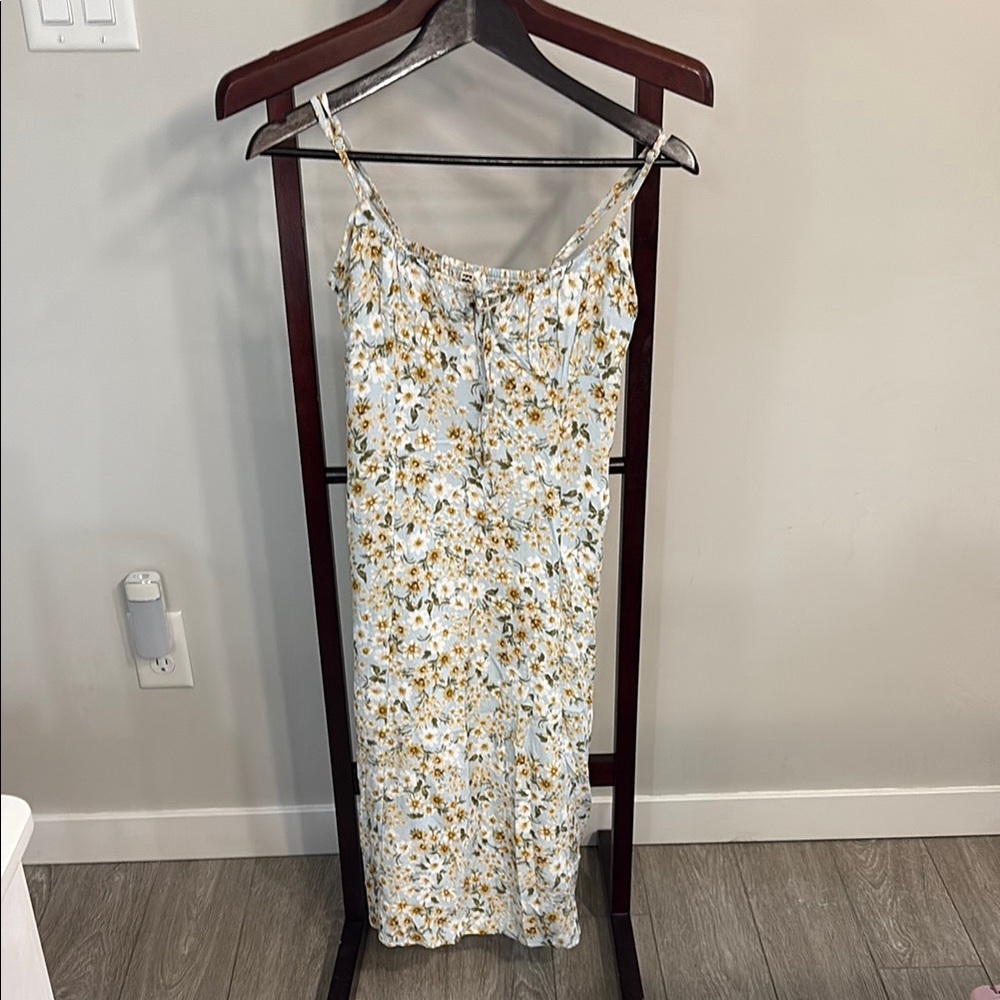 Billabong Light Blue Floral Midi Dress with Yellow Flowers